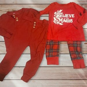 Bundle of Christmas pajamas for baby size 12months